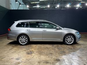 Volkswagen Golf ESTATE 1.2 TSI COMFORT LINE - FACT - Image 3