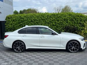 BMW 3-Series 330e M-SPORT COMPETITION 2.0 HYBRID / - Image 2