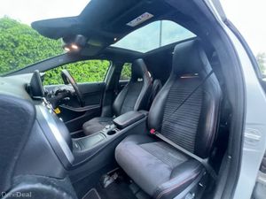 Mercedes-Benz A-Class A180 AMG-LINE 1.6 AUTO // NE - Image 2