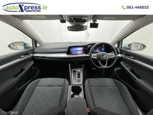 Volkswagen Golf TDI ACTIVE, Ultra Low mileage, Rev - Image 2