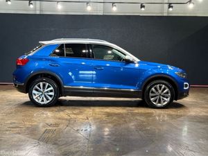 Volkswagen T-Roc AUTOMATIC 2.0 TDI STYLE DESIGN PA - Image 3