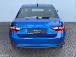 Skoda Superb STY 2.0tdi 150HP 5DR - Image 4