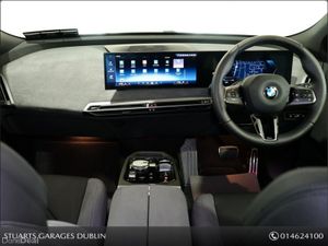 BMW iX BMW IX M-SPORT 45 PRO: FROZEN DEEP GREY II - Image 4