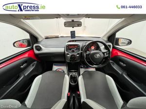 Toyota Aygo 1.0 Manual - Image 2