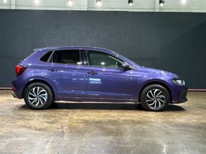 Volkswagen Polo 1.0 AUTOMATIC - UPGRADED FACTORY A - Image 3