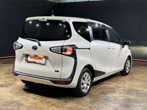 Toyota Sienta 1.5 HYBRID 7 SEATER - TOYOTA SAFETY - Image 4