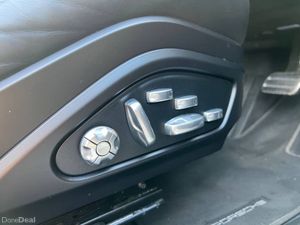 Porsche Panamera 4 SPORT TURISMO 462 BHP V6 2.8 E- - Image 3