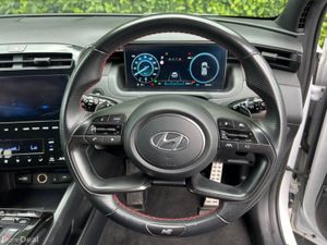 Hyundai Tucson N-LINE 1.6T-GDI HYBRID // FULL SERV - Image 4