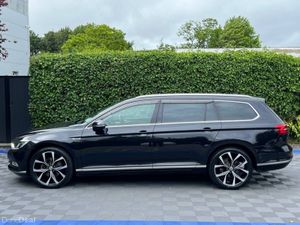 Volkswagen Passat VARIANT HIGHLINE R-LINE PACK 2.0 - Image 3