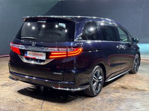 Honda Odyssey 2.0 HYBRID AUTOMATIC 8 SEATER - FACT - Image 4