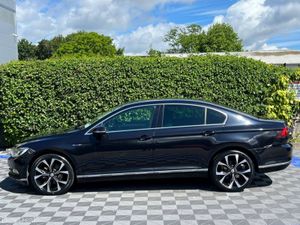 Volkswagen Passat HIGHLINE R-LINE PACK 2.0 TDI AUT - Image 3