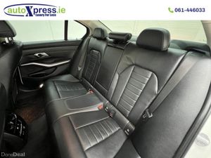 BMW 3-Series 320D XDRIVE 4WD Leather Pack Automati - Image 4