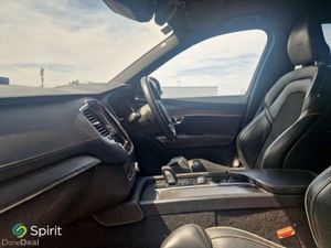 Volvo XC90 T8 R-Design Plug In Hybrid - Image 4