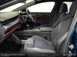 Volkswagen ID.7 *ONLY 16, 100KM* MATCH PRO FINISHE - Image 3