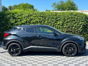 Toyota C-HR 1.8 HYBRID AUTO // SERVICE HISTORY // - Image 2