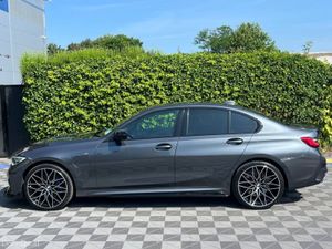 BMW 3-Series 330e M-SPORT COMPETITION 2.0 HYBRID A - Image 3