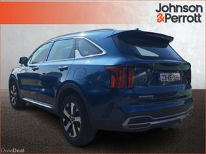 Kia Sorento 2.2 K3 4X2 Diesel 7 seats - Image 2