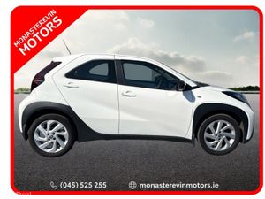 Toyota Aygo X 1.0 PULSE 4DR - Image 3