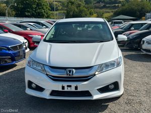 Honda Grace 1.5L Petrol HYBRID Auto - Low mileage - Image 2