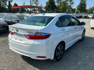Honda Grace 1.5L Petrol HYBRID Auto - Low mileage - Image 4