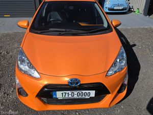 Toyota Aqua Hybrid Automatic 2017 Low Miles - Image 4