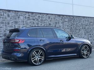 2022 BMW X5 M Sport Pro X-Drive 45E Pan Roof - Image 3