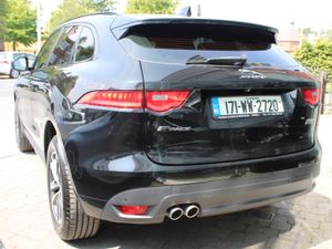 F-PACE - R-SPORT - 2.0L - 8SPD AUTOMATIC - AWD - Image 4