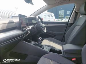 Volkswagen Golf Diesel Hatchback Match - Image 3