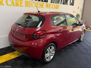 Peugeot 208 2018 208 1.2 Automatic 19, 000Km - Image 4