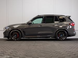 2025 BMW X5 X-Drive 50e M-Sport - Image 3