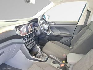 Volkswagen T-Cross TSI FIRST AUTO - Image 4