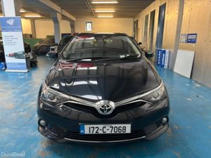 Toyota Auris 2017 FSH - Image 2