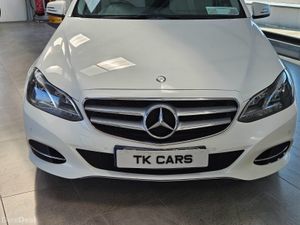 15 MERCEDES BENZ E-CLASS CLASSIC - Image 3