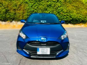 Toyota Yaris 1.5 HYBRID AUTOMATIC - Image 4