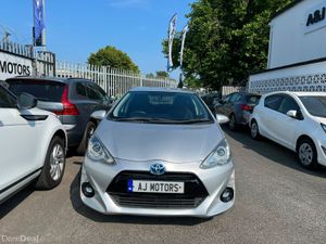 2016 TOYOTA AQUA 1.5 HYBRID - Image 3
