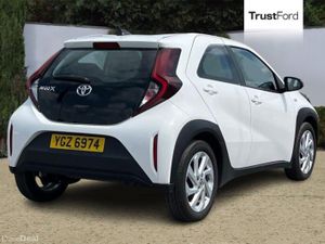 Toyota Aygo X Pure - Image 4
