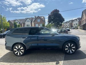 Volvo EX90 EX90 Single Motor Plus--Panoramic Roof, - Image 4