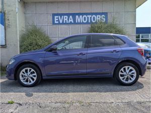 Volkswagen Polo STYLE AUTOMATIC 1.0 PETROL //VERY - Image 4