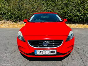 Volvo V40 FINANCE AVAILABLE - Image 3