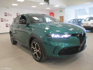 Alfa Romeo Tonale VELOCE 1.3 PHEV AWD 280 BHP 2023 - Image 3