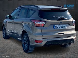 Ford Kuga ST-Line 2.0 TDCI 150BHP... Pan roof - Image 4