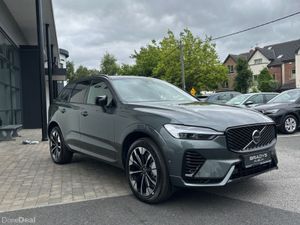 Volvo XC60 XC60 T6 Plus Dark AWD PHEV--Panoramic R - Image 3