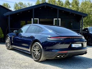 Porsche Panamera 4 E-HYBRID PLATINUM EDITION HUGE - Image 4