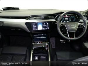 Audi Q8 e-tron Q8 50 E-TRON QUATTRO S/LINE: MYTHOS - Image 4