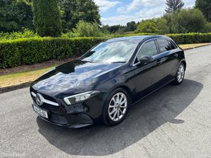 MERCEDES BENZ A180 AUTO STYLE 2019 - Image 4