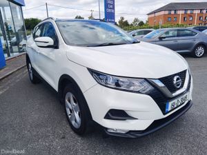 NISSAN QASHQAI 1.5 DSL SV AUTO DIESEL **PAN ROOF** - Image 3
