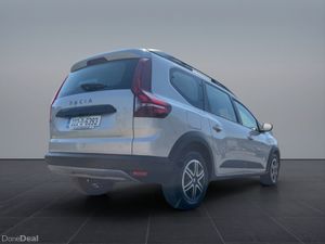 Dacia Jogger COMFORT TCE 110 5DR - Image 3