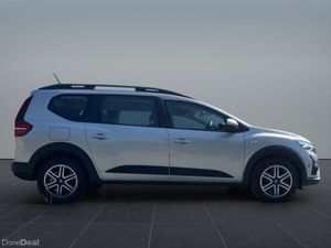 Dacia Jogger COMFORT TCE 110 5DR - Image 4