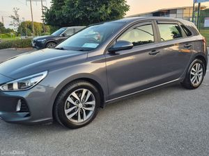 Hyundai i30 2017 1.6 CRDI AUTOMATIC - Image 4