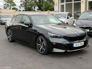 BMW 530 E M-SPORT PRO COMFORT PLUS * HYBRID 299BHP - Image 4